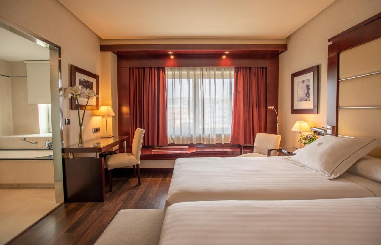 Hotel Andalucia Center Granada Luaran gambar